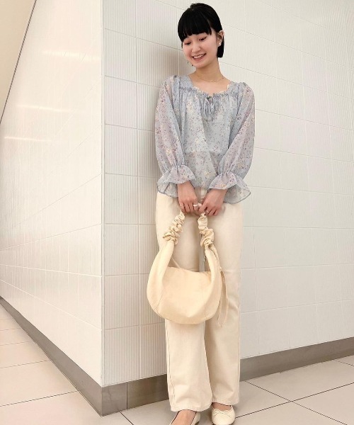 flower（フラワー）の「フローラルキャンディブラウス（シャツ/ブラウス・レディース・ブルー/アイボリー・FREE）」の13枚目の写真