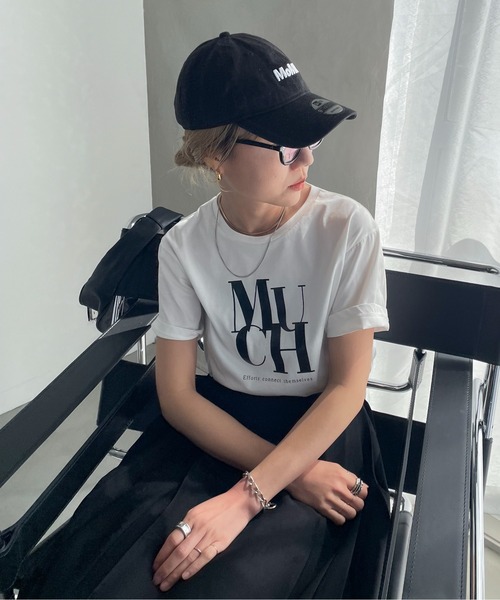 feepur(フェピュール)の「MUCH光沢ラバーTee(Tシャツ/カットソー・レディース・ホワイト×ブラック/ホワイト/ブルー/チャコールグレー/オフホワイト・MEDIUM)」の17枚目の写真