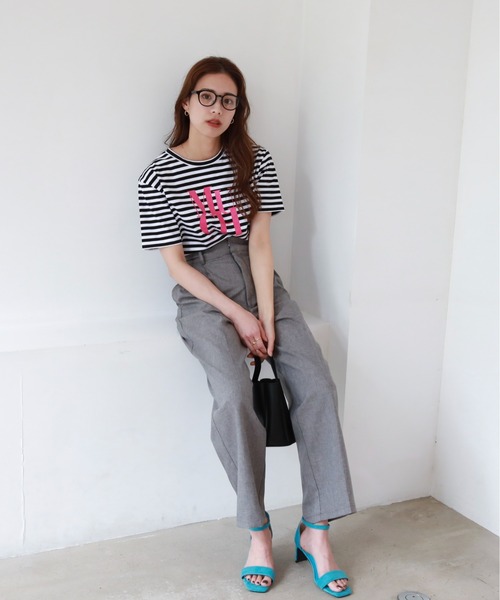 feepur(フェピュール)の「MUCH光沢ラバーTee(Tシャツ/カットソー・レディース・ホワイト×ブラック/ホワイト/ブルー/チャコールグレー/オフホワイト・MEDIUM)」の15枚目の写真