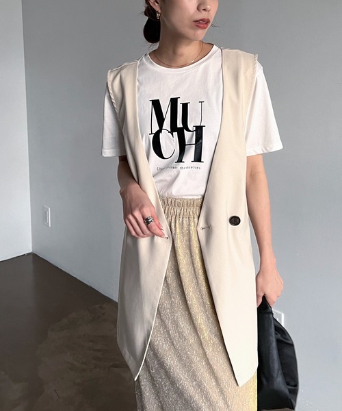 feepur(フェピュール)の「MUCH光沢ラバーTee(Tシャツ/カットソー・レディース・ホワイト×ブラック/ホワイト/ブルー/チャコールグレー/オフホワイト・MEDIUM)」の12枚目の写真