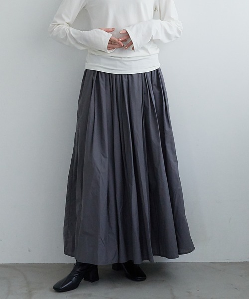 for/c（フォーシー）の「ギャザーフレアスカート【サスティナブル】（スカート・レディース・チャコール/グレイッシュブルー・M/L）」の4枚目の写真