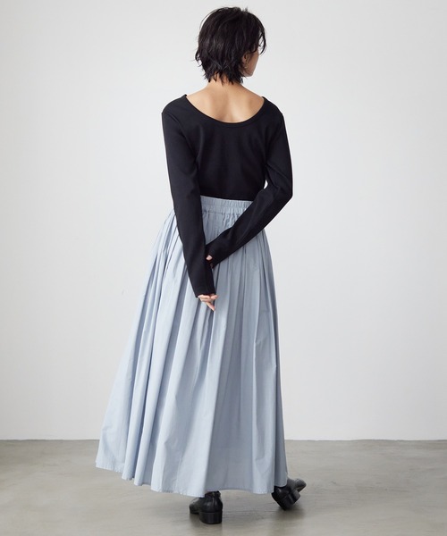 for/c（フォーシー）の「ギャザーフレアスカート【サスティナブル】（スカート・レディース・チャコール/グレイッシュブルー・M/L）」の12枚目の写真
