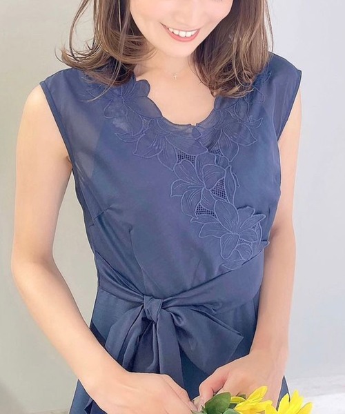 Noela（ノエラ）の「フラワー刺繍ワンピース（ワンピース）」 - WEAR