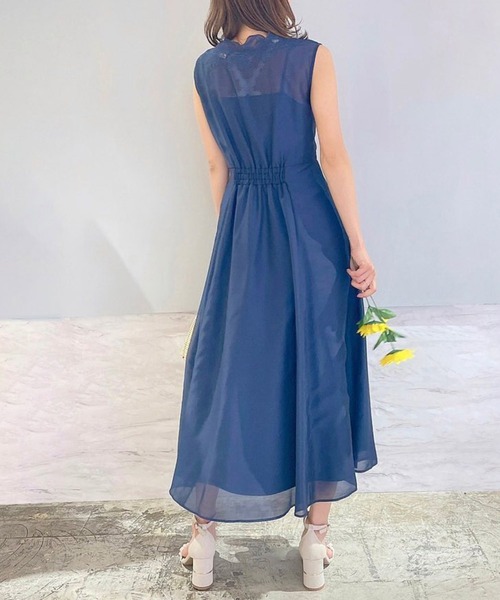 Noela（ノエラ）の「フラワー刺繍ワンピース（ワンピース）」 - WEAR