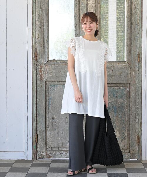 【極美品トゥービーシック⭐️ カットワーク レース チュニック　ブルー　半袖　L 極美品トゥービーシック⭐️ カットワーク レース チュニック