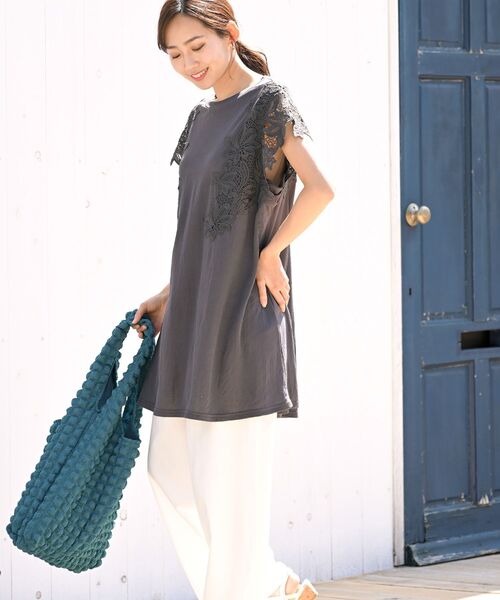 rps（アールピーエス）の「レース袖カットチュニック（チュニック・レディース・チャコールグレー/オフホワイト/ブラック/グリーン・フリー）」の16枚目の写真