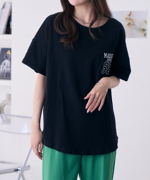 COCOMOMO(ココモモ)の「バックカレッジロゴ オーバーTシャツ(Tシャツ/カットソー・レディース・ブラック/ホワイト・FREE)」の21枚目の写真