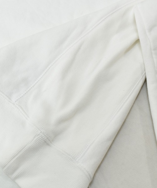 Champion(チャンピオン)の「【ヴィンテージ古着】Champion / チャンピオン ロゴ刺繍 クルーネックスウェット(スウェット・メンズ・ホワイト・SMALL)」の6枚目の写真