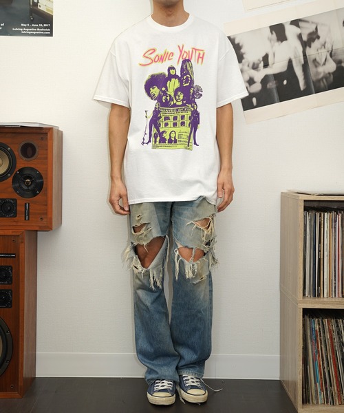 sonic youth（ソニックユース）の「【THRIFTY LOOK/スリフティールック】"SONIC YOUTH（ソニックユース）"TEE ロック/パンク/ビンテージ/ユーズドライクTシャツ（Tシャツ/カットソー・メンズ・ブラック系1/ホワイト/ブラック・X-LARGE/LARGE/MEDIUM）」の6枚目の写真