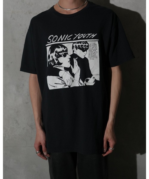 sonic youth（ソニックユース）の「【THRIFTY LOOK/スリフティールック】"SONIC YOUTH（ソニックユース）"TEE ロック/パンク/ビンテージ/ユーズドライクTシャツ（Tシャツ/カットソー・メンズ・ブラック系1/ホワイト/ブラック/ブラック系2・X-LARGE/LARGE/MEDIUM）」の7枚目の写真