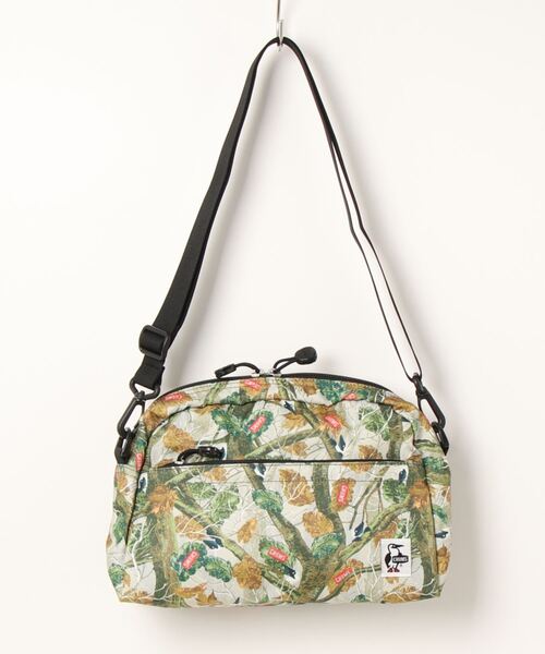 CHUMS(チャムス)の「【CHUMS/チャムス】 Recycle Small Trapezoid Shoulder(ショルダーバッグ・メンズ・ブラック/ライトブルー/ブラウン/レッド/ネイビー/その他1/その他2/その他3/その他4/その他7/その他6/その他5/その他11/その他8/その他10/その他9/ブルー/その他14/その他13/その他12・FREE)」の13枚目の写真