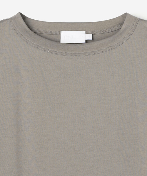 handvaerk（ハンドバーク）の「handvaerk | 60/2 ボトルネックノースリーブTシャツ WOMEN（Tシャツ/カットソー・レディース・ライトグレー/ダークグレー/ホワイト/ブラック/グレー・S）」の8枚目の写真