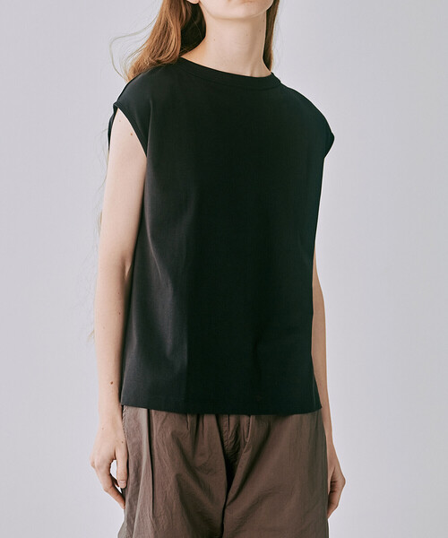 handvaerk（ハンドバーク）の「handvaerk | 60/2 ボトルネックノースリーブTシャツ WOMEN（Tシャツ/カットソー・レディース・ライトグレー/ダークグレー/ホワイト/ブラック/グレー・S）」の18枚目の写真