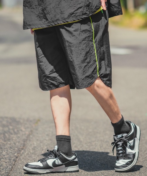 improves（インプローブス）の「ワイド パイピング ライン ハーフパンツ（その他パンツ・メンズ・チャコール/ブラック/グレー・FREE）」の2枚目の写真