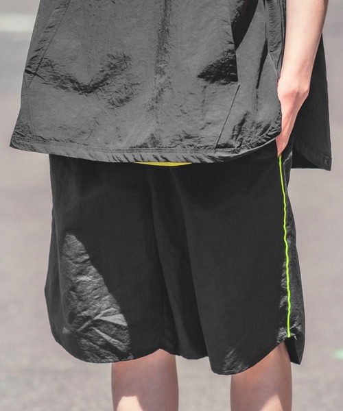 improves（インプローブス）の「ワイド パイピング ライン ハーフパンツ（その他パンツ・メンズ・チャコール/ブラック/グレー・FREE）」の16枚目の写真