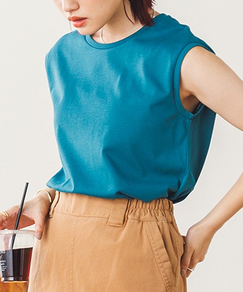 hunch(ハンチ)の「ベーシックノースリーブカットソー Tシャツ(Tシャツ/カットソー・レディース・パープル/グリーン/ブラック/オフホワイト/グレー/ライトグリーン/ブルー/ダークグリーン/ブラウン/ピンク・FREE)」の6枚目の写真