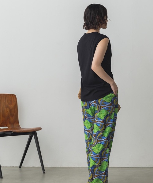 hunch(ハンチ)の「ベーシックノースリーブカットソー Tシャツ(Tシャツ/カットソー・レディース・パープル/グリーン/ブラック/オフホワイト/グレー/ライトグリーン/ブルー/ダークグリーン/ブラウン/ピンク・FREE)」の20枚目の写真
