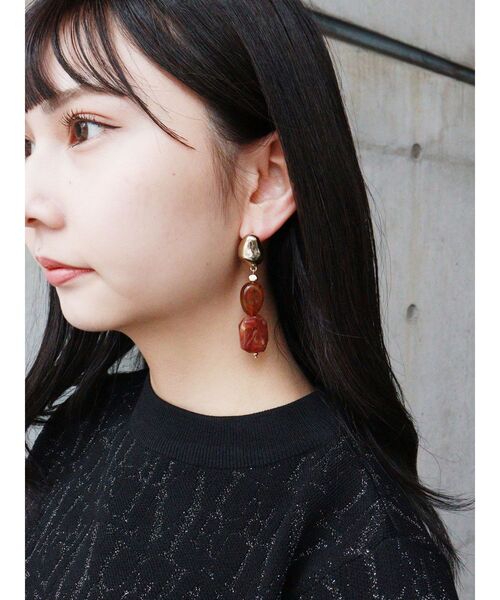 MURUA(ムルーア)の「モチーフパーツアシメピアス(ピアス(両耳用)・レディース・シルバー/ゴールド・FREE)」の1枚目の写真
