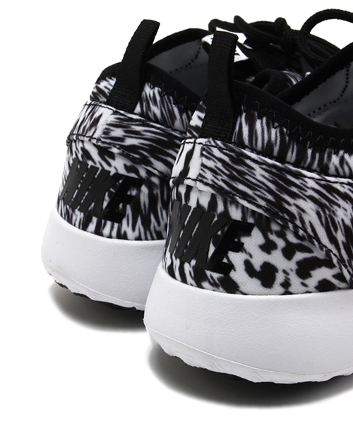 NIKE ナイキ W JUVENATE WOVEN25cm（24.5相当） NIKE ナイキ W JUVENATE WOVEN25cm（24.5相当）