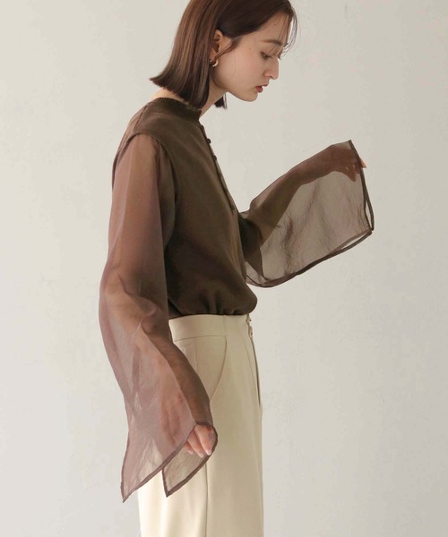 CLEIO（クレイオ）の「【CLEIO】オーガンジーフレアスリーブニット（ニット/セーター・レディース・ダークブラウン/モカ/アイボリー・FREE）」の9枚目の写真