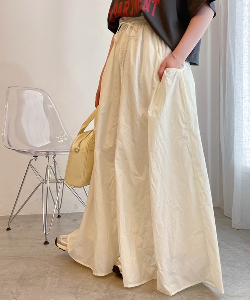 WEGO（ウィゴー）の「WEGO/【一部店限定】ビッグポケットロングスカート（スカート・レディース・ブラック/ホワイト・FREE）」の13枚目の写真