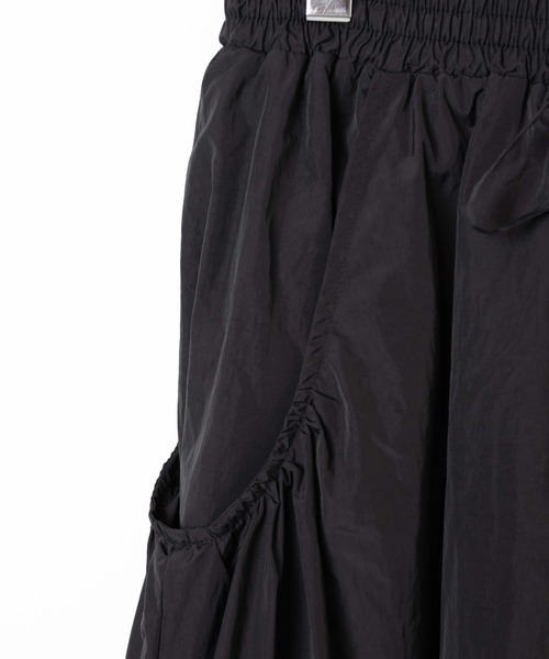 WEGO（ウィゴー）の「WEGO/【一部店限定】ビッグポケットロングスカート（スカート・レディース・ブラック/ホワイト・FREE）」の12枚目の写真