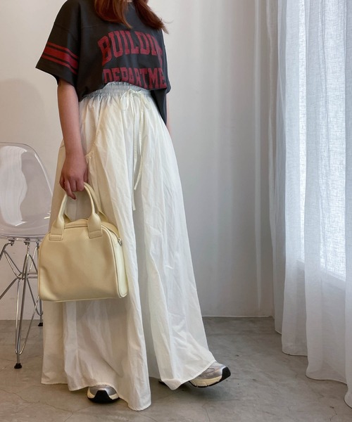 WEGO（ウィゴー）の「WEGO/【一部店限定】ビッグポケットロングスカート（スカート・レディース・ブラック/ホワイト・FREE）」の6枚目の写真