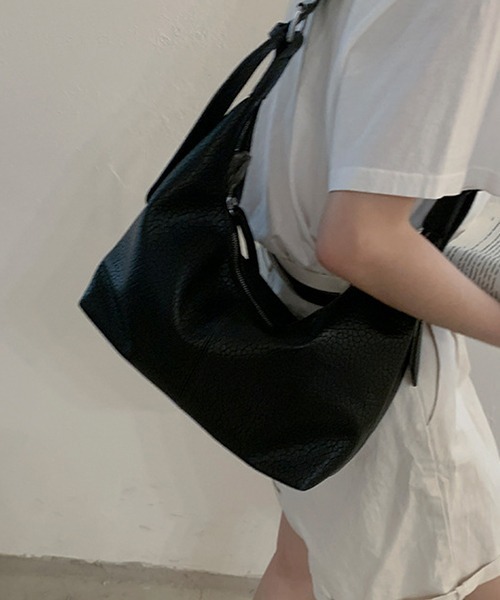 almost ready（オルモストレディー）の「[almost ready]メッセンジャーソフトトートバッグ（トートバッグ）」 - WEAR