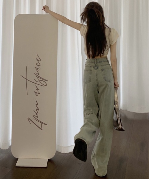 GLAMOROUS JANE(グラマラスジェーン)の「パールデニムストレートパンツ(デニムパンツ・レディース・ブルー・S/M/L)」の7枚目の写真