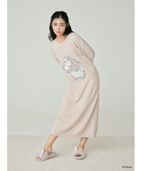 SNIDEL HOME(スナイデルホーム)の「【Bambi】ミス・バニー&とんすけ / ジャガードニットワンピース(ルームワンピース・レディース・イエロー/ピンクベージュ・FREE)」の2枚目の写真