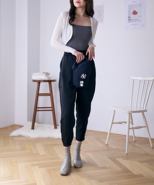 Eclat one（エクラワン）の「裾タックぐるゴムテーパードパンツ（その他パンツ・レディース・ブラック/ブラウン/ホワイト・FREE）」の13枚目の写真