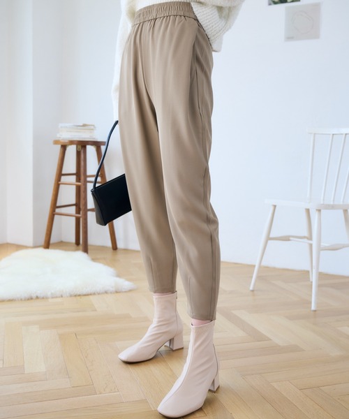 Eclat one（エクラワン）の「裾タックぐるゴムテーパードパンツ（その他パンツ・レディース・ブラック/ブラウン/ホワイト・FREE）」の17枚目の写真