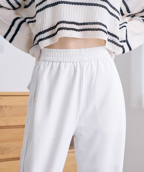 Eclat one（エクラワン）の「裾タックぐるゴムテーパードパンツ（その他パンツ・レディース・ブラック/ブラウン/ホワイト・FREE）」の5枚目の写真