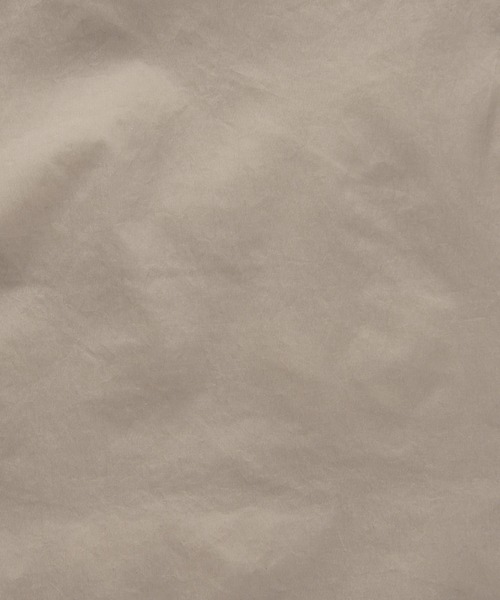 無印良品(ムジルシリョウヒン)の「軽量ダウンノーカラージャケット(帯電防止裏地)(ダウンジャケット/コート・レディース・ボルドー/カーキ系5/ライトベージュ/ブラック・L/XXL/M/XS/XL/S)」の20枚目の写真