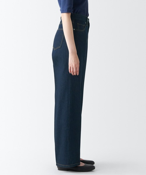 無印良品(ムジルシリョウヒン)の「デニムバギーパンツ 股下75(デニムパンツ・レディース・ネイビー系・27inch/24inch/26inch/23inch/25inch/29inch/28inch/30inch)」の3枚目の写真
