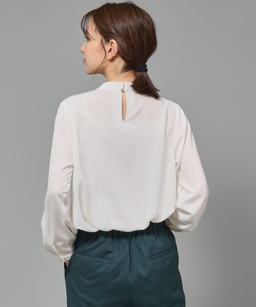 SHOO・LA・RUE(シューラルー)の「◆【通勤/デイリー/セレモニーにも】ラッフル2WAYブラウス【CIRCRIC】(シャツ/ブラウス・レディース・ホワイト系6/グレー系8/ブラック系5・04/01/02/05/03)」の7枚目の写真