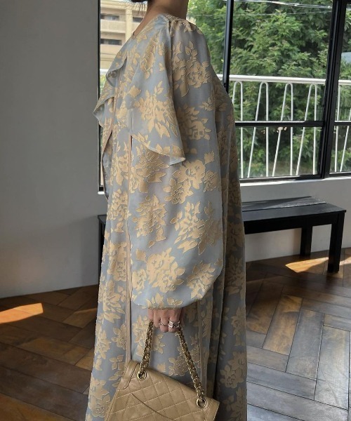 WILLFULLY（ウィルフリー）の「flower jacquard bi color piping OP