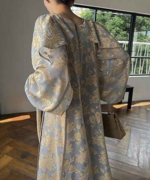 WILLFULLY（ウィルフリー）の「flower jacquard bi color piping OP