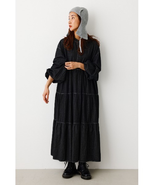 RODEO CROWNS WIDE BOWL(ロデオクラウンズワイドボウル)の「2WAY DENIM ティアードワンピース(ワンピース・レディース・オフホワイト/ブラック/ブルー・FREE)」の4枚目の写真