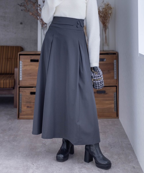 clear（クリア）の「ハイウエストタックフレアスカート[低身長用サイズ