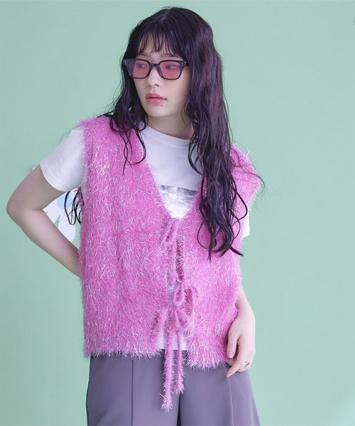 miette（ミエット）の「2wayリボンラメシャギーニットベスト（ベスト・レディース・ブラック/ブルー/ホワイト/ピンク・FREE）」の4枚目の写真