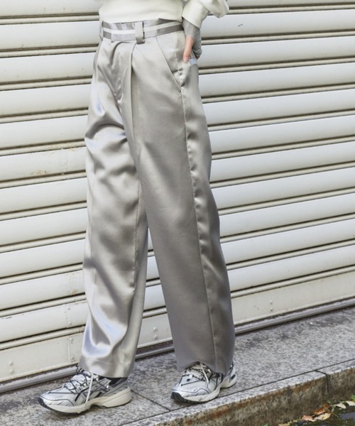 Auntie Rosa Holiday（アンティローザホリデー）の「サテンワイドスラックスパンツ / サイズ展開あり（スラックス・レディース・ブラック/シルバー・MEDIUM/SMALL）」の15枚目の写真