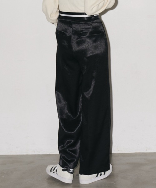 Auntie Rosa Holiday（アンティローザホリデー）の「サテンワイドスラックスパンツ / サイズ展開あり（スラックス・レディース・ブラック/シルバー・MEDIUM/SMALL）」の4枚目の写真