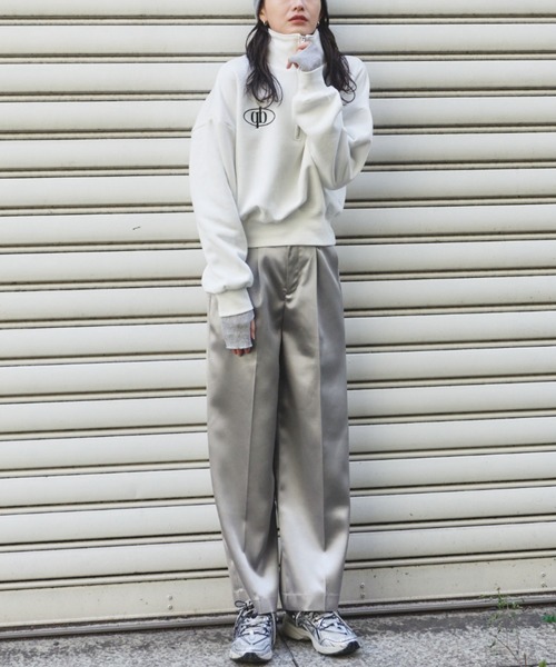 Auntie Rosa Holiday（アンティローザホリデー）の「サテンワイドスラックスパンツ / サイズ展開あり（スラックス・レディース・ブラック/シルバー・MEDIUM/SMALL）」の18枚目の写真