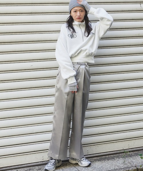 Auntie Rosa Holiday（アンティローザホリデー）の「サテンワイドスラックスパンツ / サイズ展開あり（スラックス・レディース・ブラック/シルバー・MEDIUM/SMALL）」の17枚目の写真