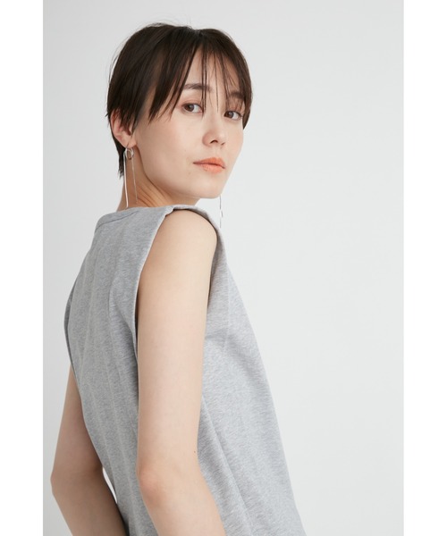 emmi(エミ)の「【emmi atelier】コンパクトスクエアトップス(Tシャツ/カットソー・レディース・グレー/ブラック/ホワイト/オレンジ・FREE)」の8枚目の写真
