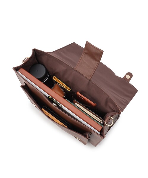 Ober Tashe（オーバータッシェ）の「スカラップサッチェル（バックパック/リュック・レディース・ブラック/ダークブラウン/キャメル・FREE）」の11枚目の写真