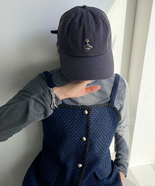 fredy emue（フレディエミュ）の「スケーターベアキャップ（キャップ・レディース・オフホワイト/チャコールグレー/サックスブルー・FREE）」の3枚目の写真