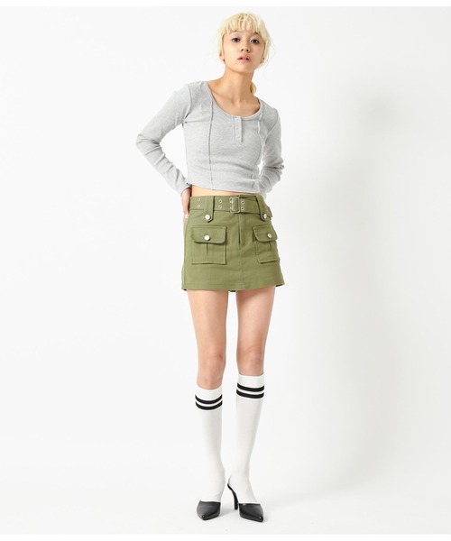 ANAP(アナップ)の「ストラップ付きポインテッドトゥミュール(パンプス・レディース・シルバー/ブラック・L/S/M)」の10枚目の写真