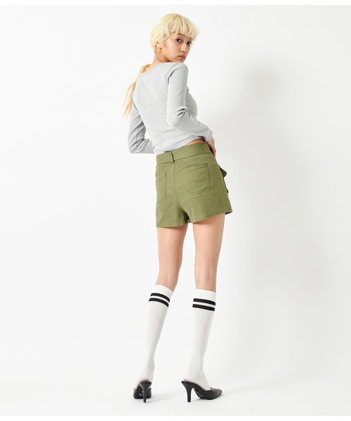 ANAP(アナップ)の「ストラップ付きポインテッドトゥミュール(パンプス・レディース・シルバー/ブラック・L/S/M)」の9枚目の写真